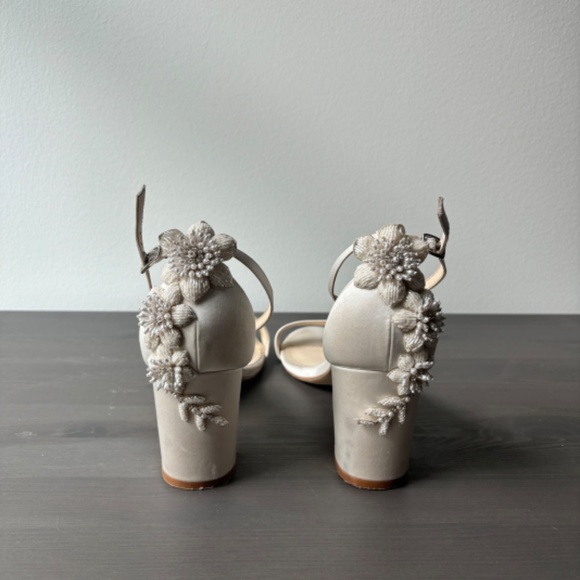 Bella Belle Fabiola Block Heels 10 - Picture 4 of 11